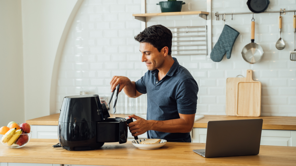 Voici pourquoi (et comment) réduire l'acrylamide lors de l'utilisation de votre friteuse à air
