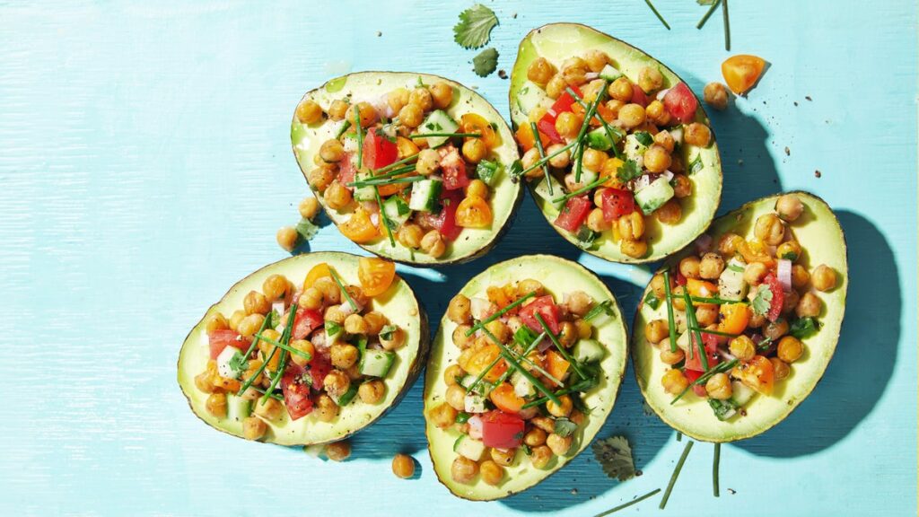 Avocat farci aux pois chiches rôtis
