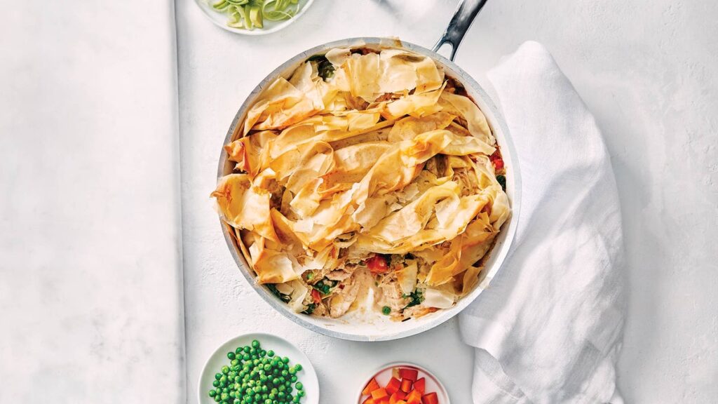 Pâté au poulet à la poêle avec croûte phyllo