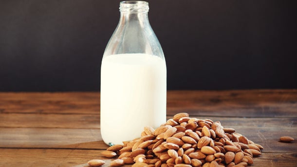 Faites votre propre lait d'amande