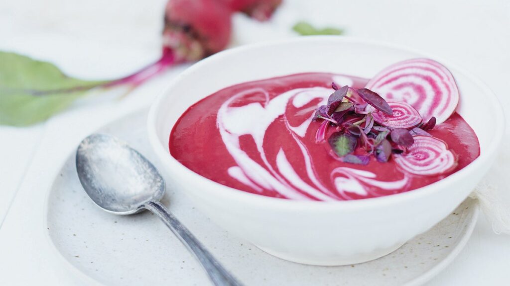 Soupe de betterave au cumin