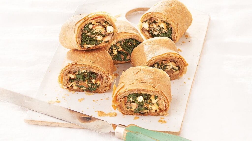 Strudel au chou frisé et aux champignons à la grecque