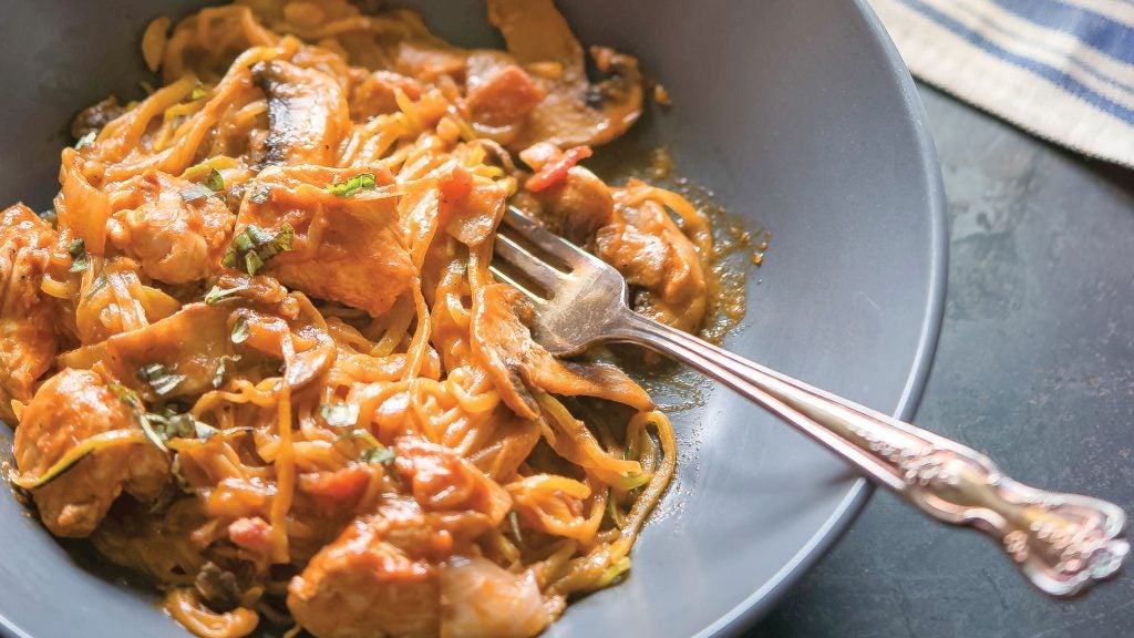 Pâtes crémeuses au poulet et aux champignons