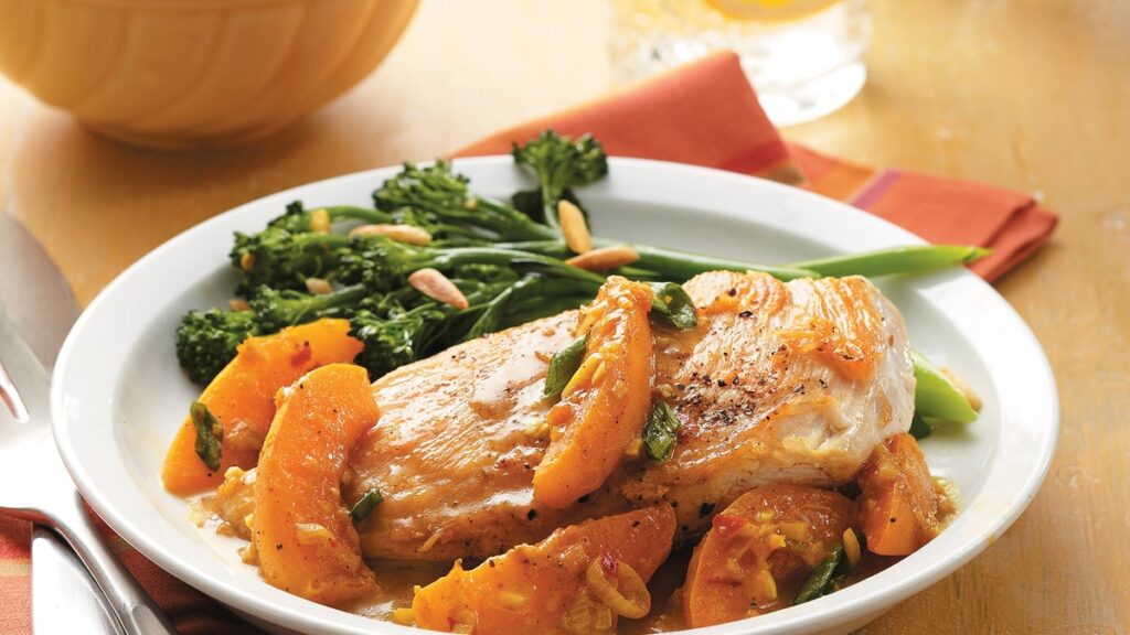 Poulet Rôti Poêlé Aux Abricots Au Cari Avec Broccolini Amandine