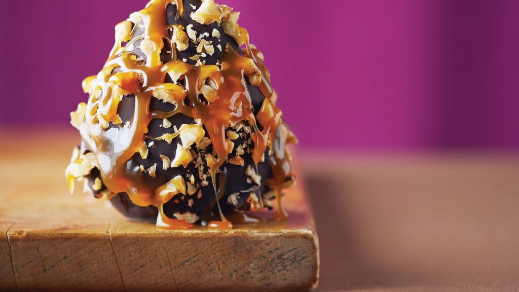 Poires au chocolat noir et caramel à l'érable