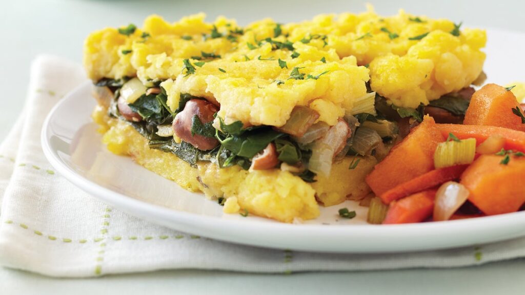 Tarte à la polenta avec patates douces et caponata de carottes