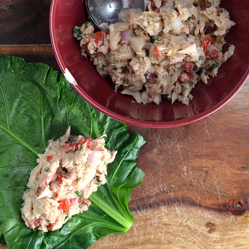 Wraps de salade de thon et de haricots blancs à la méditerranéenne